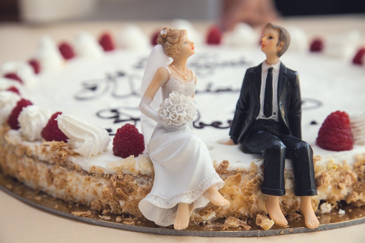 custom wedding cake ideas